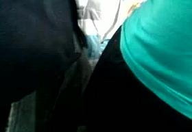 cutucando a crentinha 02 groping