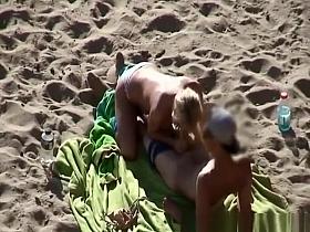 Big cock fuck in the beach