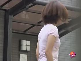 Japanese housewife sharked with no panties on the street