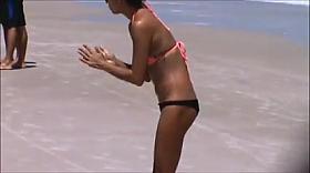 candid two hot sexy asians beach crotch shot 149, nice ass