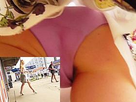 Golden-Haired beauty quick peek of the upskirt