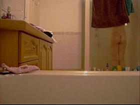 Sexy girlfriend Showering