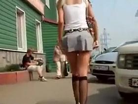 Sexy Cheerleader Upskirt Pussy Tease Video