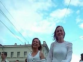 UNDER THE SKIRT UPSKIRTS 28