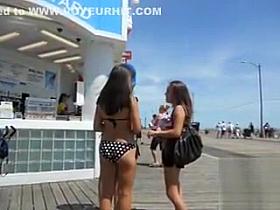 Delicious babes show off their butts in tight pants