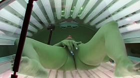 Solarium fingering 3