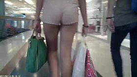 Teen ass in short shorts