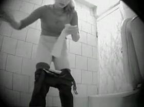 A bunch of hotties peeing in the station toilet