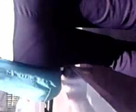 NALGONA CASADA CASADA EN PARADA BUS