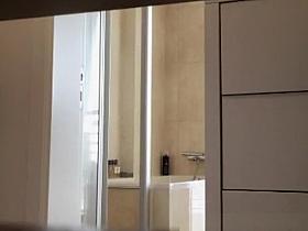 Chubby milf with glasses spied