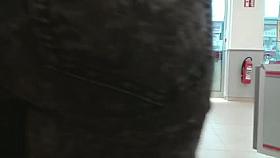 Big butt caught in a voyeur street candid sclip made in the shop