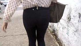 SDRUWS2 - NICE BLONDE PANTY LINE