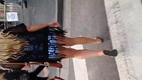 Nice booty white girl in tiny shorts