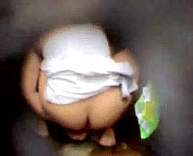 indonesia- ngintip tante mandi