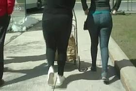 Tight Jeans Latina Booty