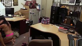 Busty amateur pawnee doggystyled for cash