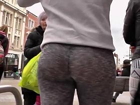 Wiggling ass swag of two hot friends