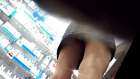 Interwier Great Upskirt