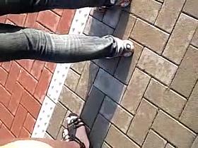 Public Feet 79