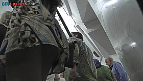 Skinny ass gal in candid upskirt vid, wearing g-string