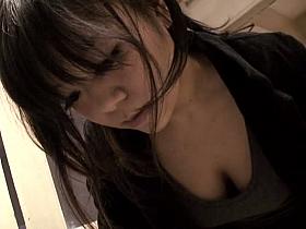 Real japanese downblouse voyeur brunette