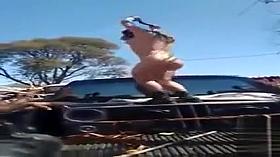 Curvy goddess shows her private parts to the crowd