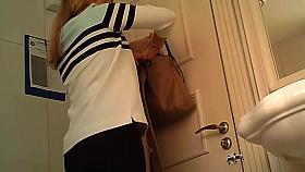 Sneaky filming of girlfriend's orgasm