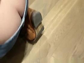 Butt crack exposed in book store