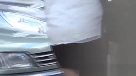 Naughty Japanese cuties pissing in the streets