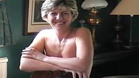 UK Sara - Presenting ... Victorian Sara