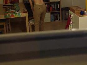 Neighbour Window 063