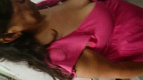 tetas grandes en el metro