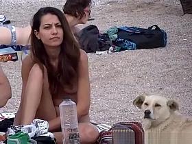 Small boobs nudist chick with trimmed pussy