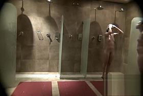 Exclusive Voyeur Video Show