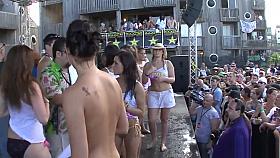 Sweet babes like to strip down outdoors