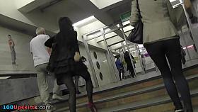 Goth sweetheart flashed upskirt booty