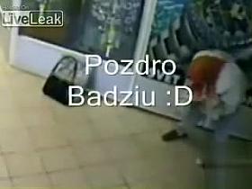 Polish grandma relieves herself in the mall