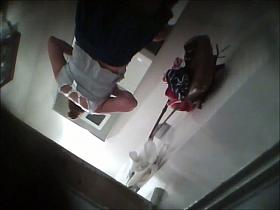 Changing room voyeur video gives full account of lingerie