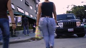 candid latina sexy booty