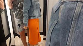 A Sexy Stranger Asked Me To Look At Her In The