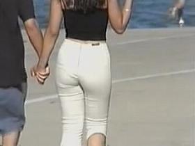 Girl in white cotton pants teases with her candid booty 04m