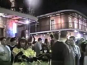 Wild mardi-gras chicks flashing tits