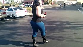 Presents Crystal McBootay