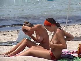 Voyeur HD Beach Video N 12