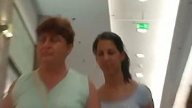 Street candid vid of a hot teen brunette