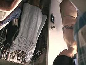 hidden cam,spycam,spying,bathroom,girl,tits,voyuer
