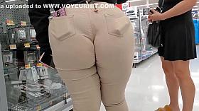 Bbw Walmart employee big booty wedgie see thru