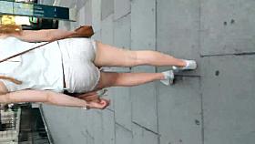 Londonperv's Candid Video 2014 - Tourist with a Great Ass