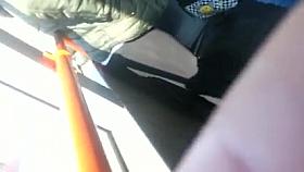 Legginsarsch im Bus