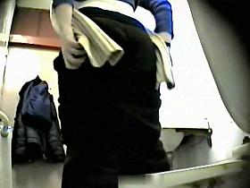 Girls Pissing voyeur video 341